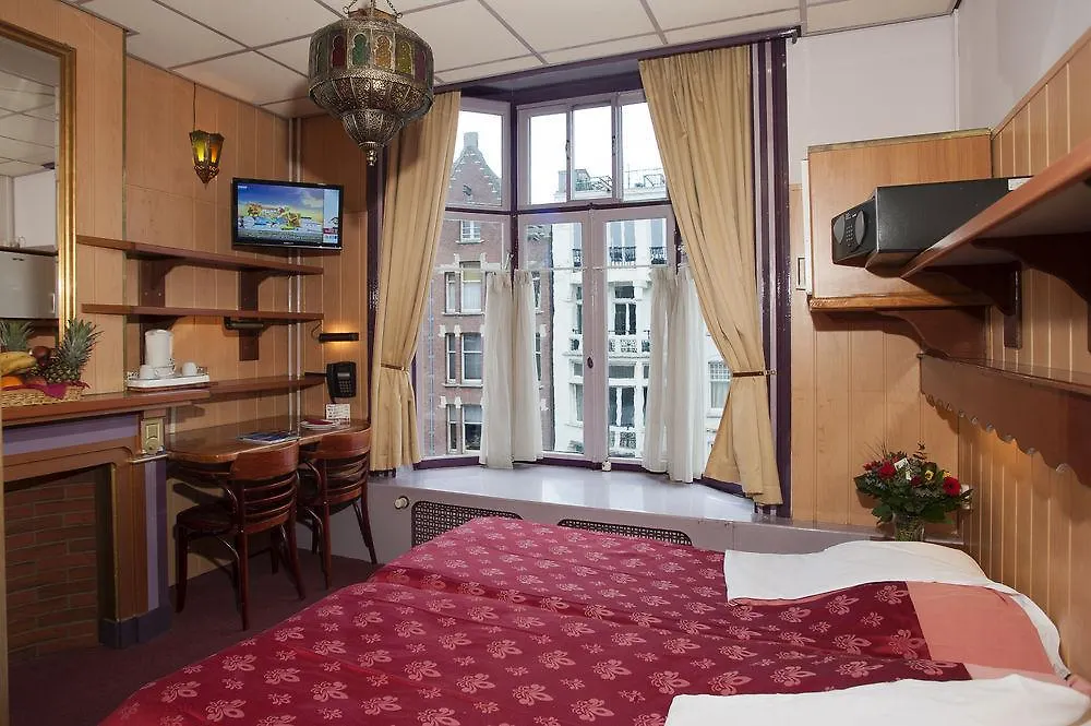 Nadia Hotel Amsterdam 2*,  Nederländerna