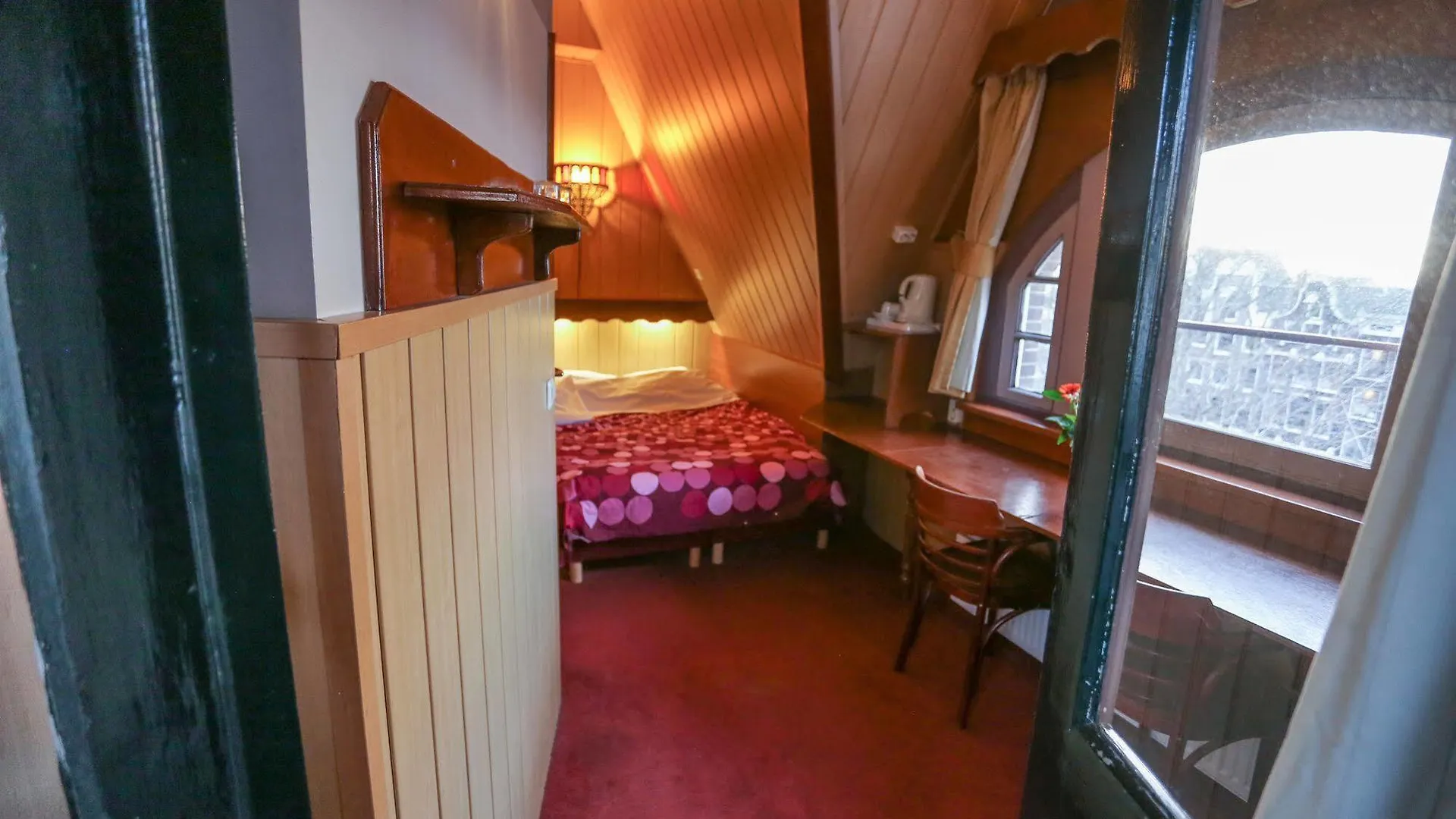 Nadia Hotel Amsterdam