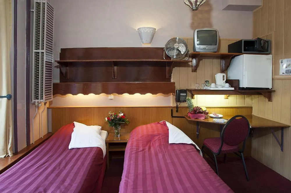 **  Nadia Hotel Amsterdam Netherlands