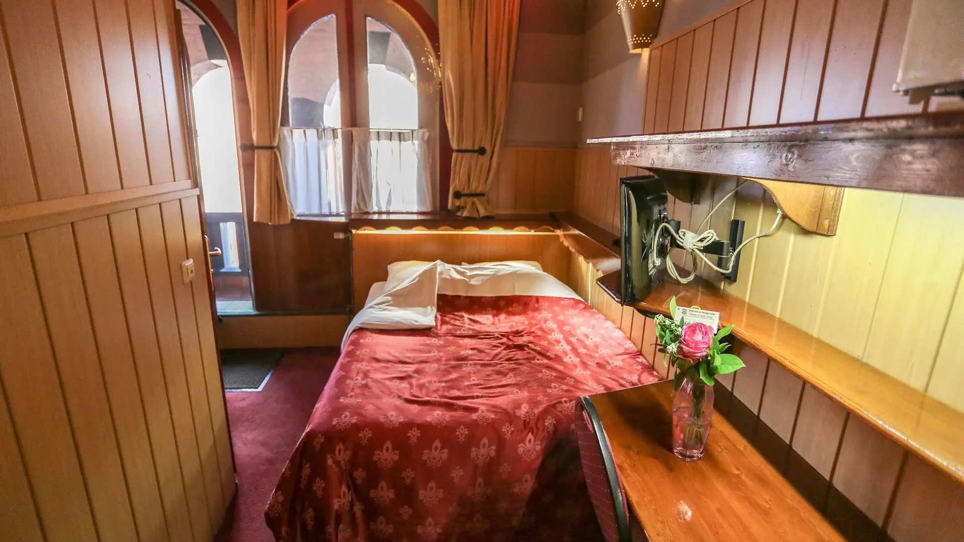 Nadia Hotel Amsterdam