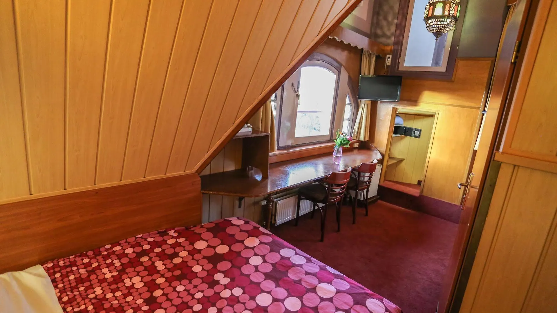 Nadia Hotel Amsterdam