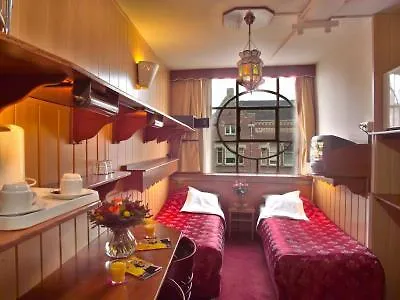 **  Nadia Hotel Amsterdam Nederland